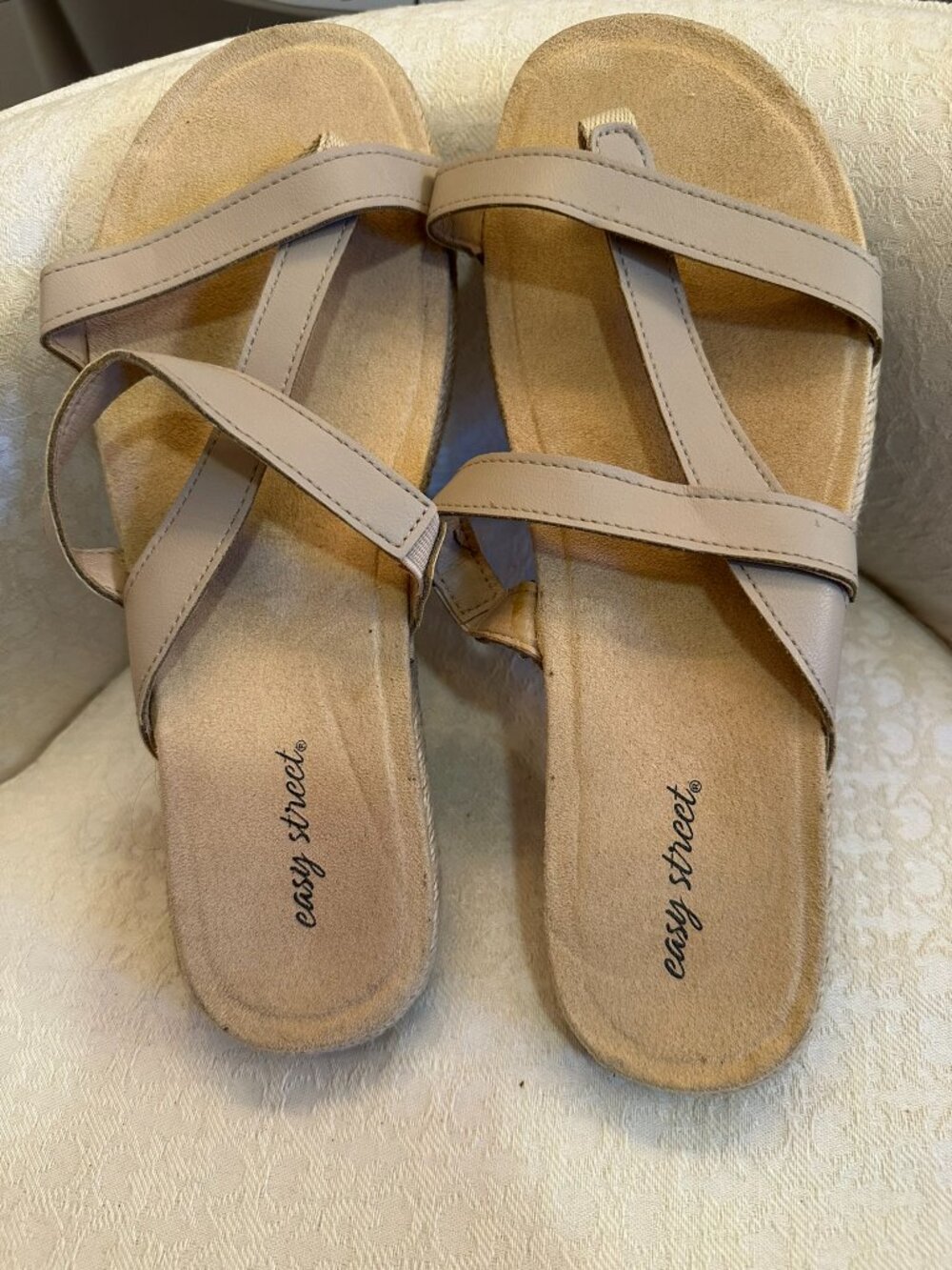 Beige EASY SPIRIT SANDALS 9.5W Comfortable